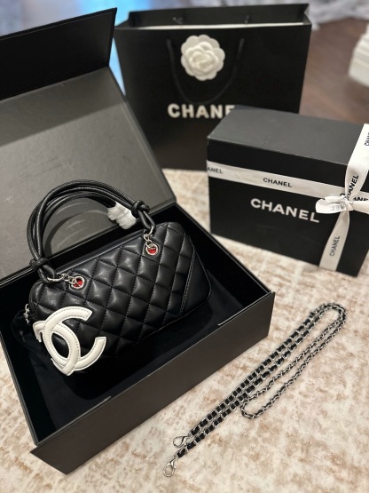 シャネル「Chanel」ミニクラシックフラップバッグショルダーバッグ