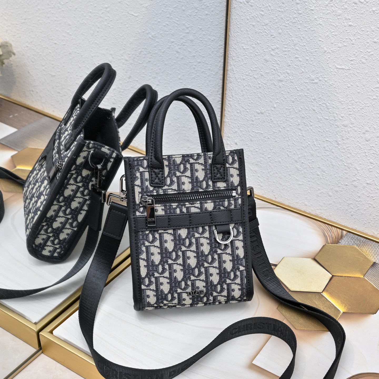ディオール「Dior」Obliqueプリント トラベルケース（化粧ポーチ/ケアバッグ）