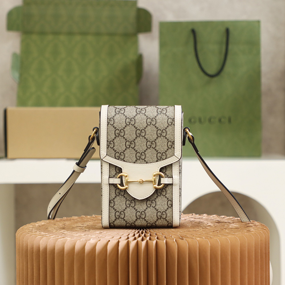 グッチ「Gucci」 ホースビット スマホバッグ