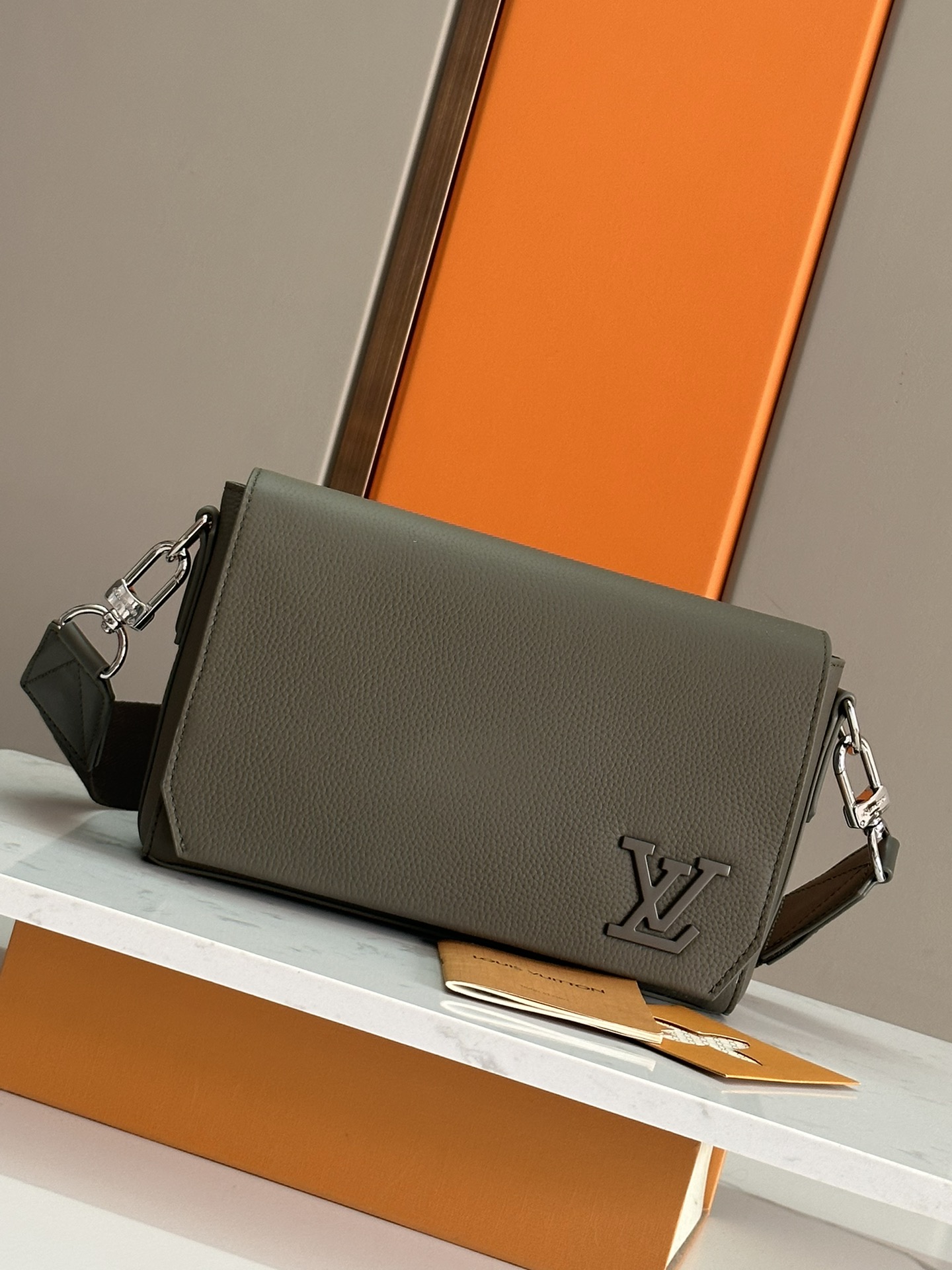 ルイ・ヴィトン「Louis Vuitton」AEROGRAM JM ショルダーバッグ
