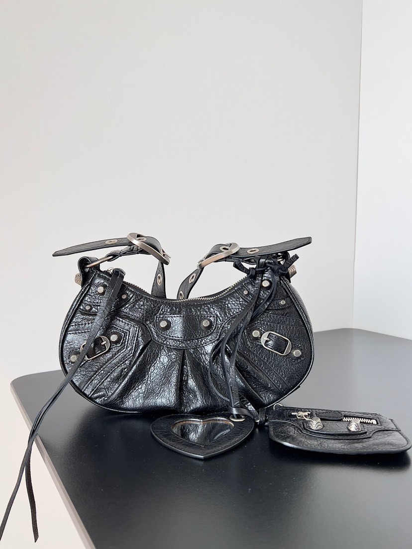 バレンシアガ「Balenciaga」スモール ハンドバッグ