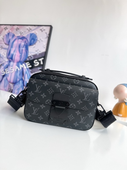 ルイ・ヴィトン「Louis Vuitton」SLo メッセンジャーバッグ