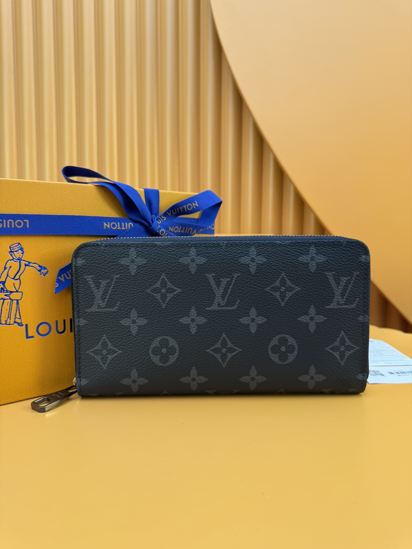 ルイ・ヴィトン「Louis Vuitton」Zippy ラジッパー式長財布