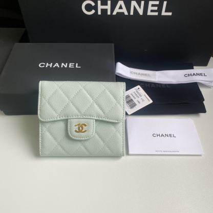 シャネル「Chanel」クラシック トリフォールド ウォレット