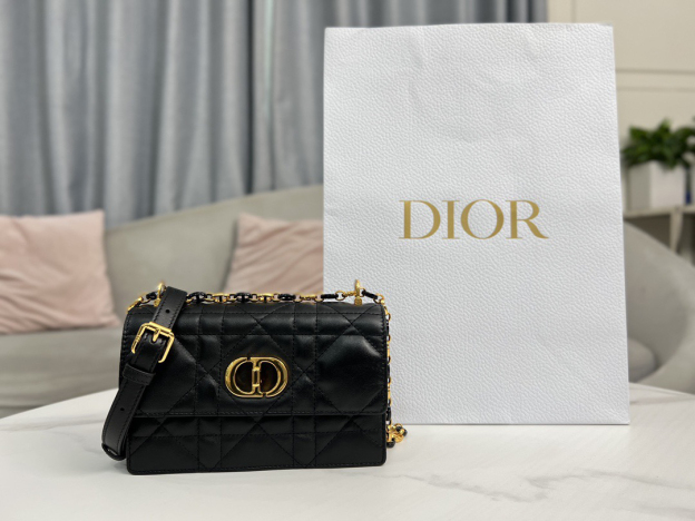ディオール「Dior」ミス・カロ ミニバッグ ブラック ラムスキン カナージュ