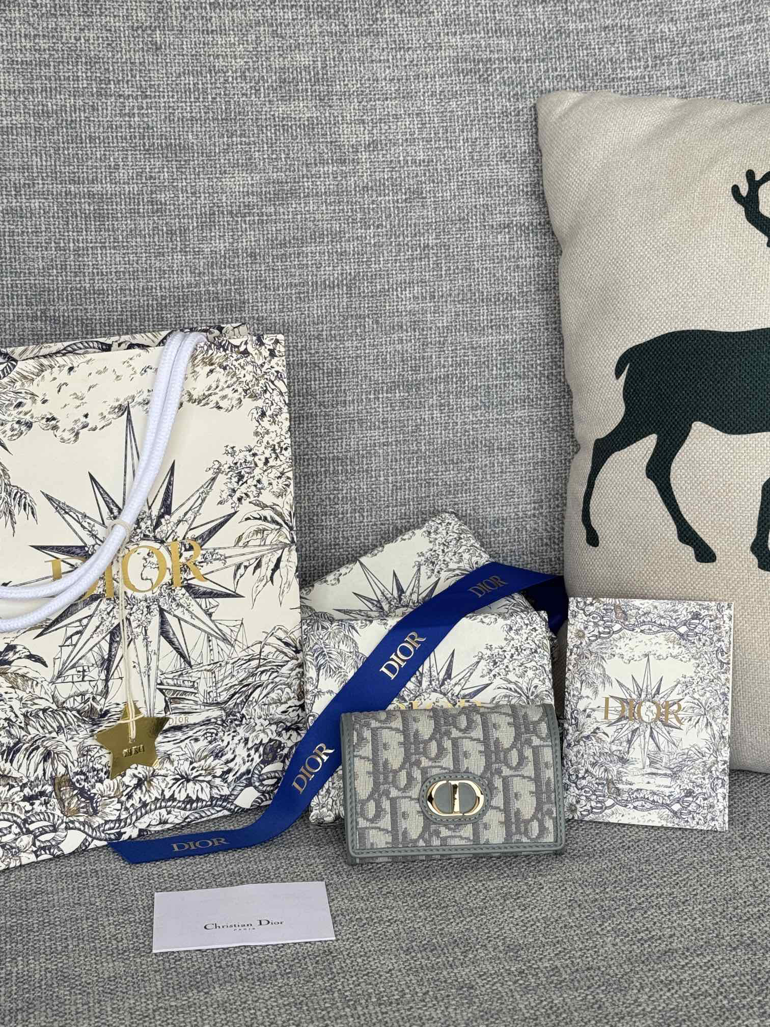 ディオール「Dior」カロ カードケース ソフトカーフレザー カナージュステッチ