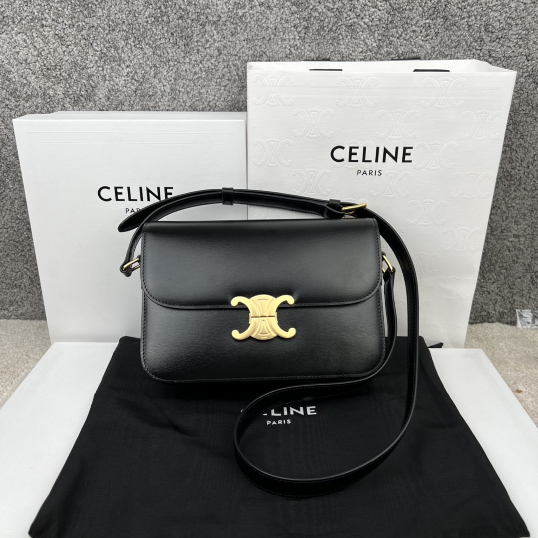 セリーヌ「Celine」トライアンンフェ 中サイズ グレーズドレザー ショルダーバッグ
