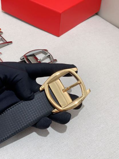 カルティエ「Cartier」サントス バックル ベルト