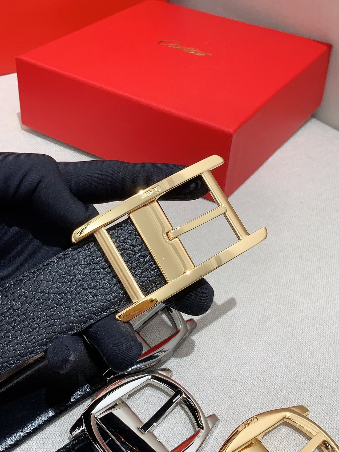 カルティエ「Cartier」タンク バックル ベルト