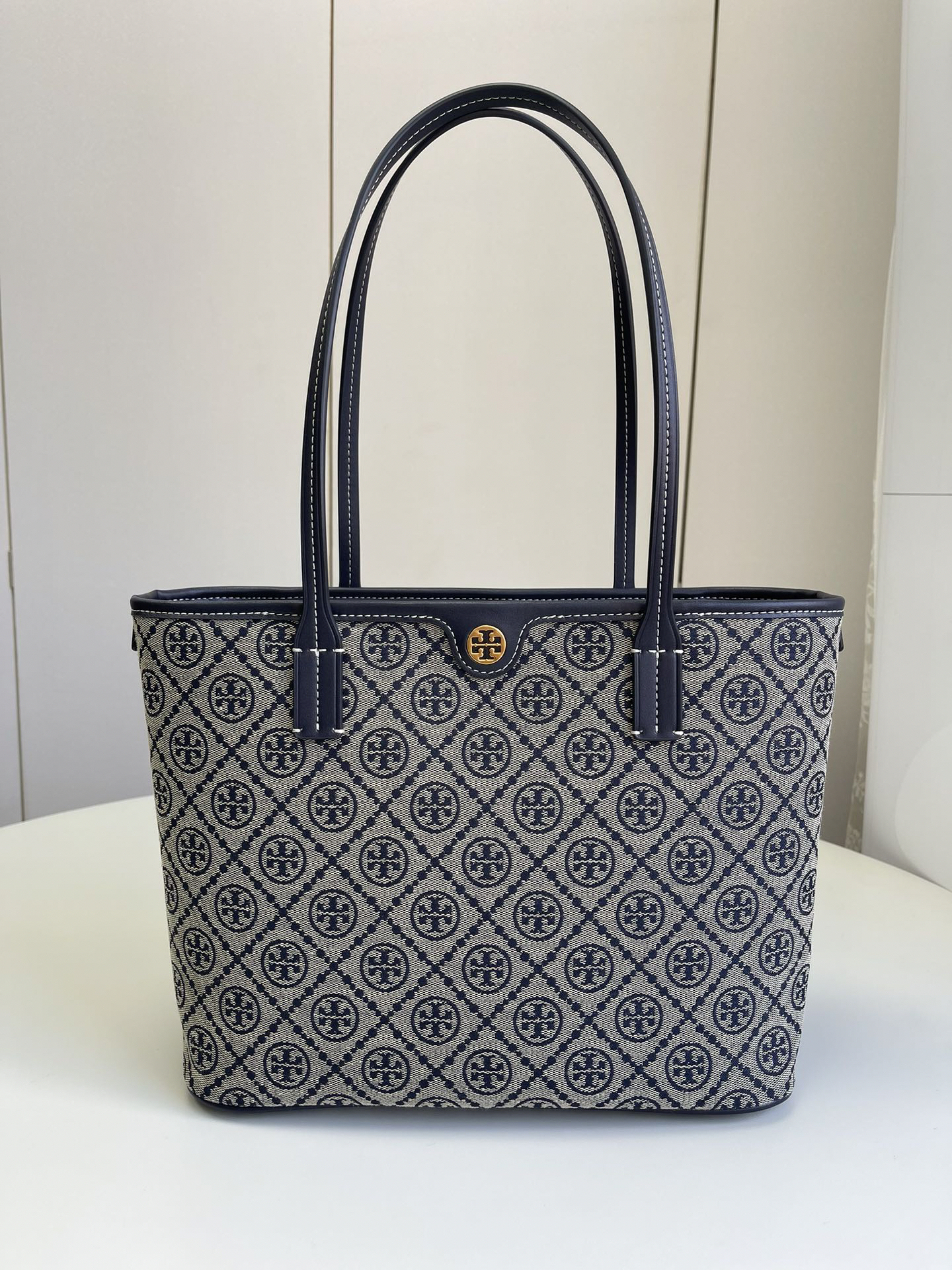 トリー バーチ「Tory Burch」 T Monogram ショッピングトート