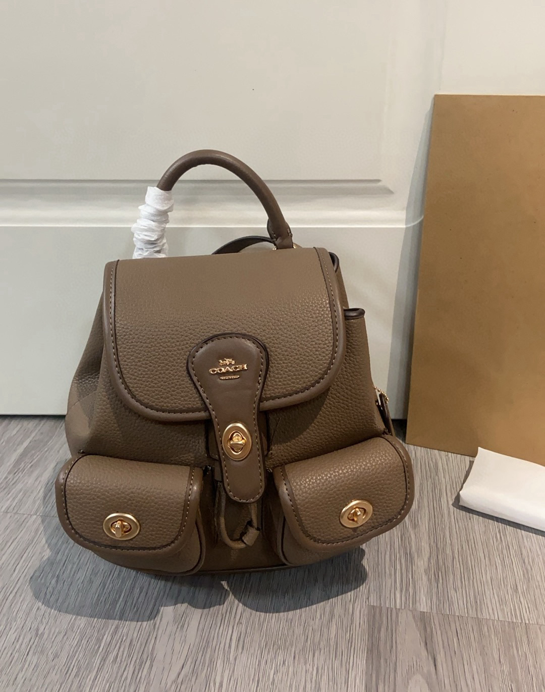 コーチ「Coach」 Hadley ウォールナット バックパック