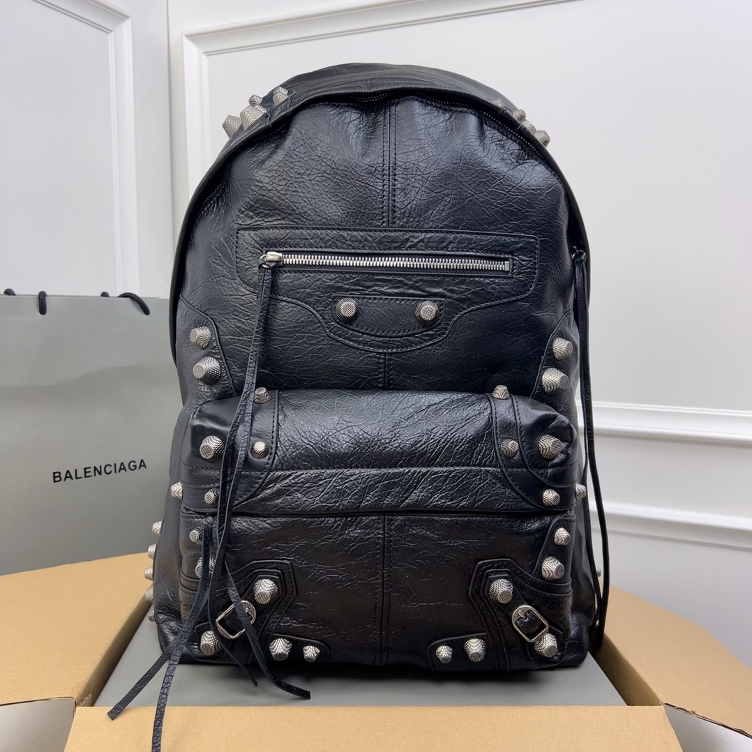 バレンシアガ「Balenciaga」バックパック