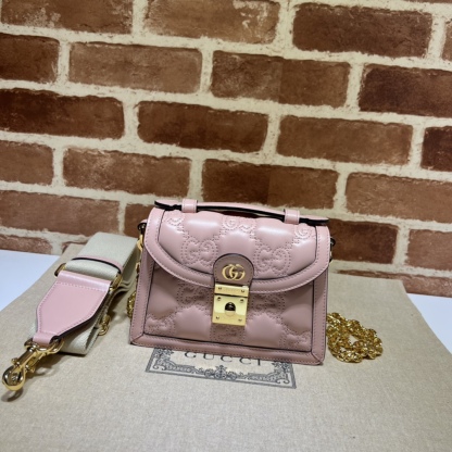 グッチ「Gucci」ショルダーバッグ