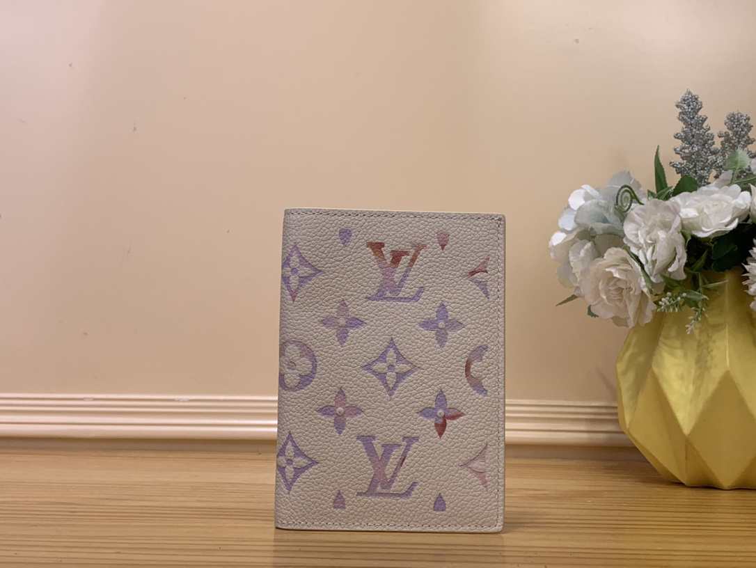 ルイ・ヴィトン「Louis Vuitton」パスポートホルダー