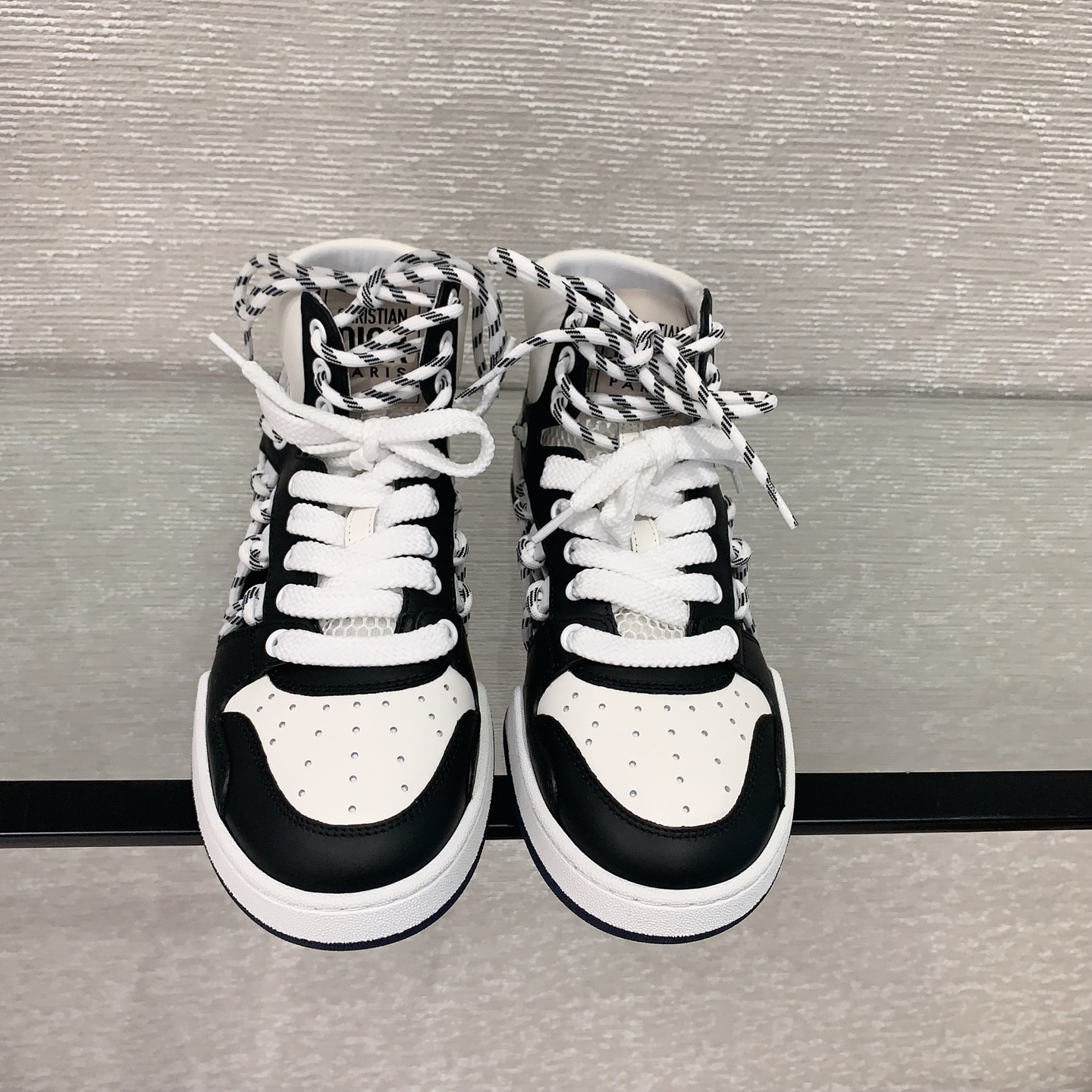 ディオール「Dior」2025 新作 ランウェイ スニーカー