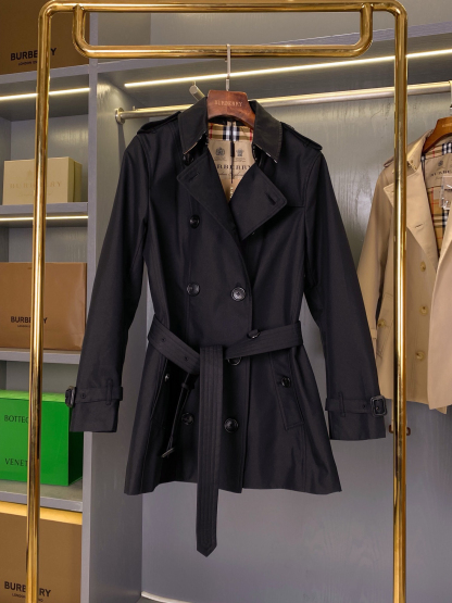 バーバリー「Burberry」チェルシー ヘリテッジ トレンチコート