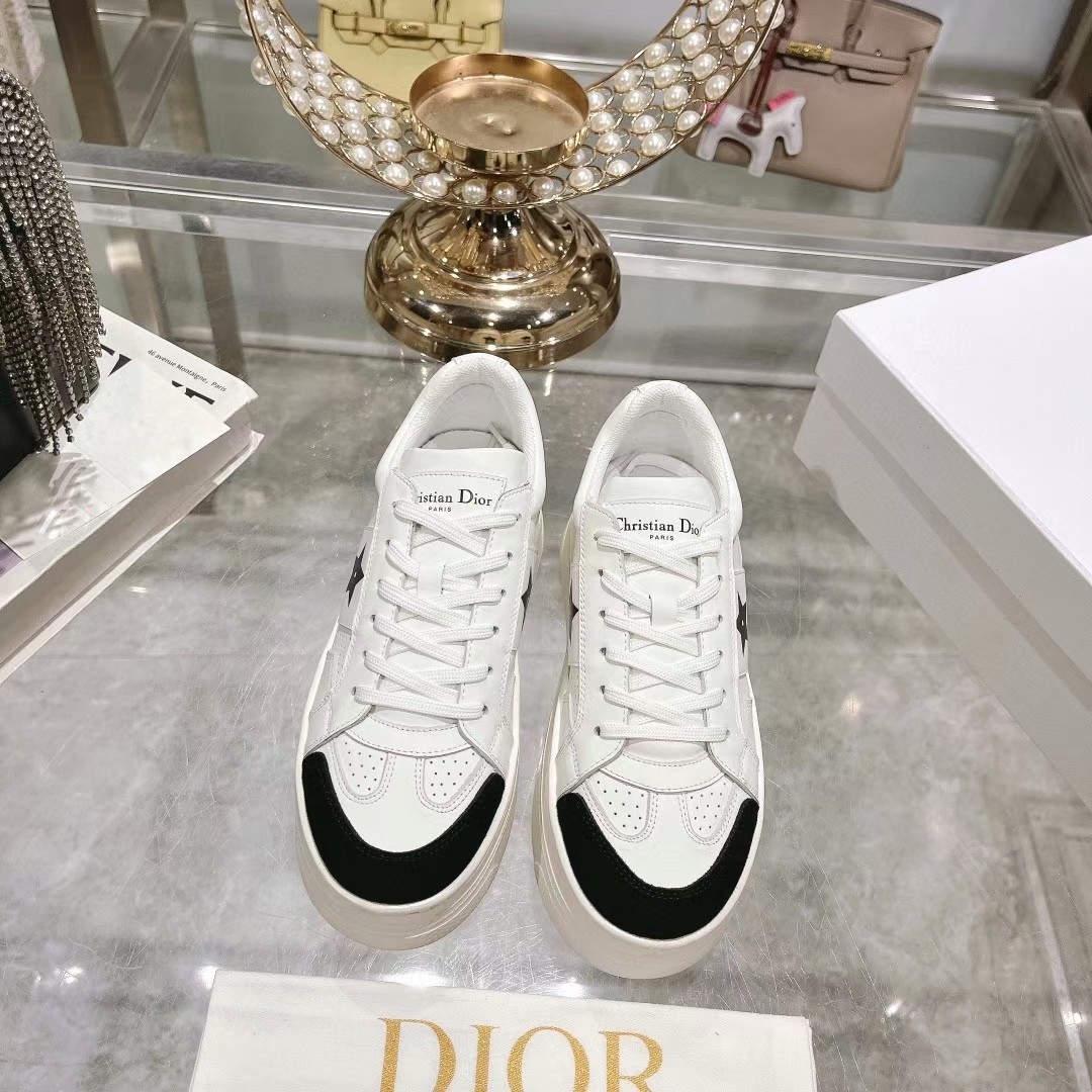 ディオール「Dior」プラットフォーム ホワイト スニーカー 2025 新作