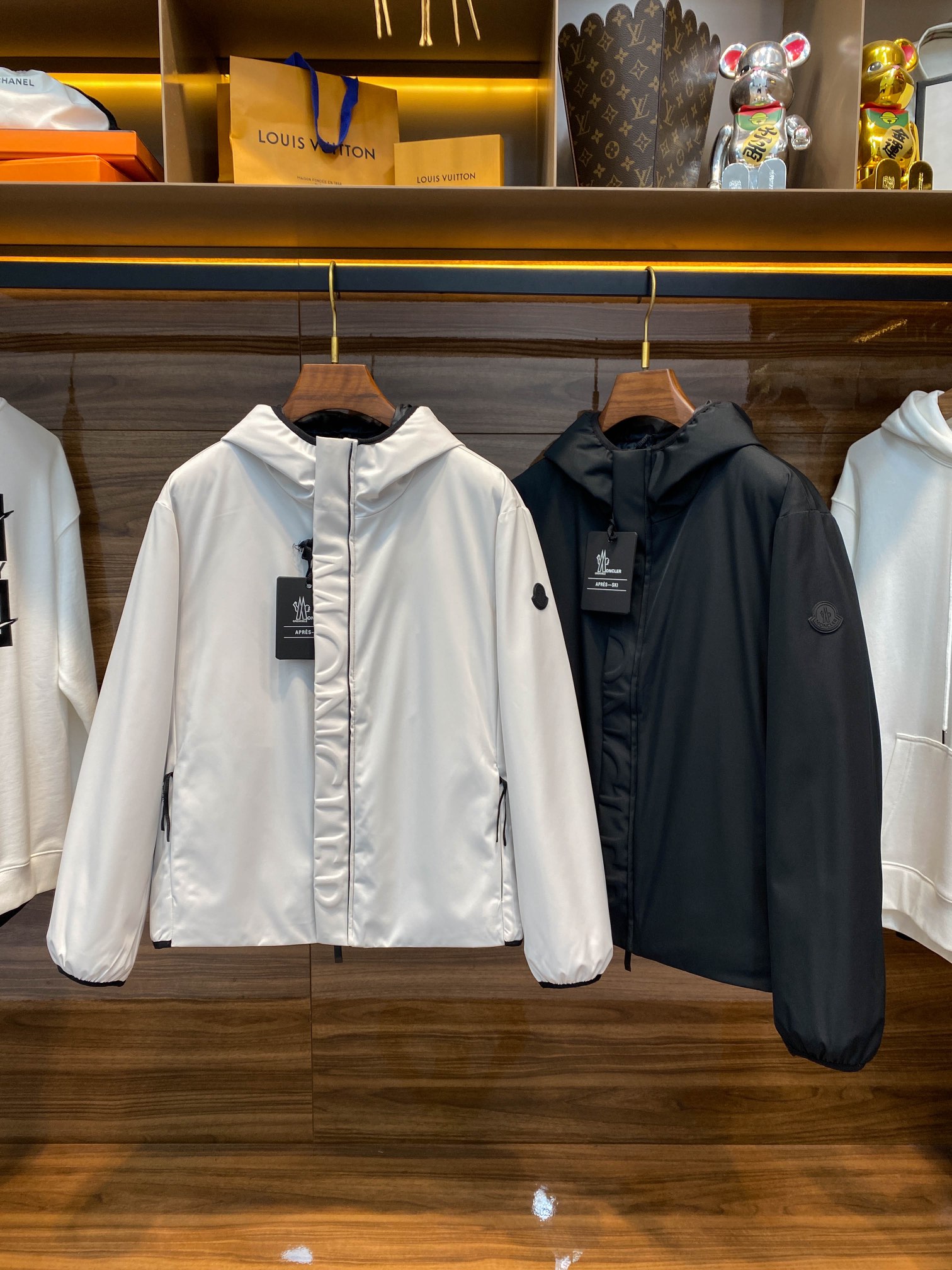 モンクレール「Moncler」Polset フード付きダウンジャケット