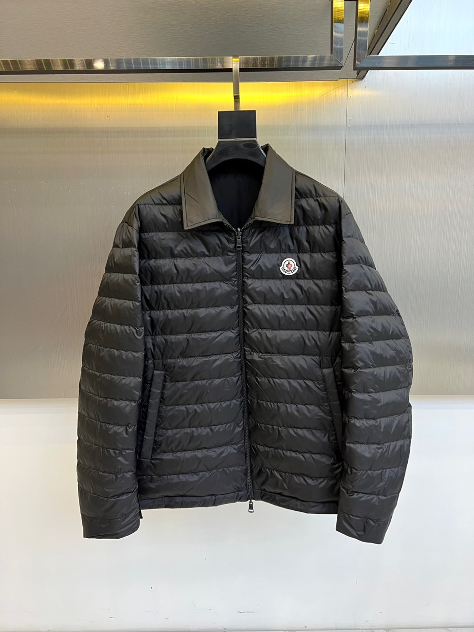 モンクレール「Moncler」リバーシブル ダウンジャケット