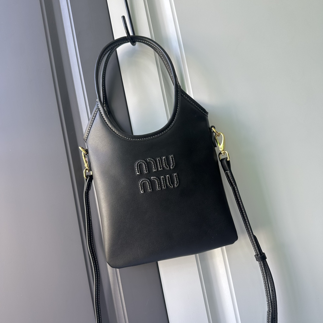 ミュウミュウ「Miu Miu」ミニ ティータートートバッグ