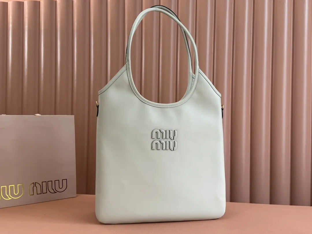 ミュウミュウ「Miu Miu」ミニ ティータートートバッグ
