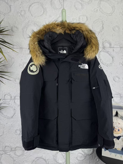 ザ・ノースフェイス「The North Face」  23FW 日本限定 ピークエクスペディション ダウンハーフコート