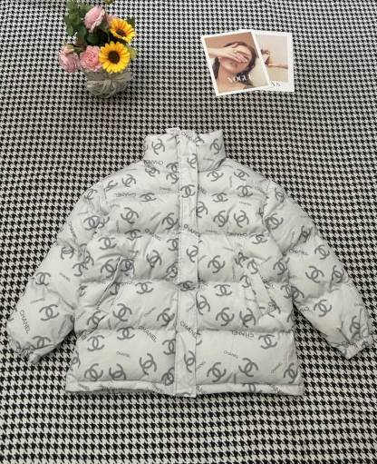 シャネル「Chanel」スタンドカラー モノグラム キルトド ジャケット