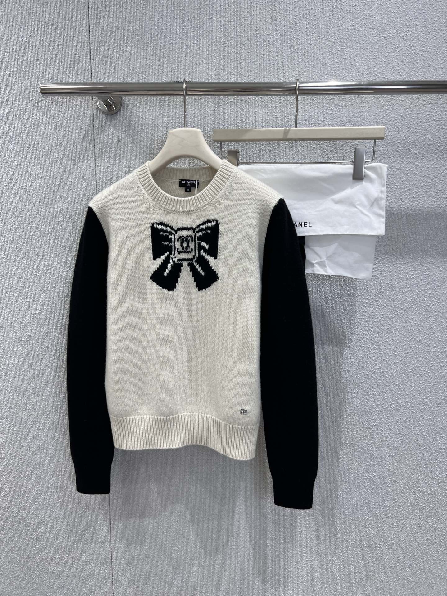 シャネル「Chanel」ダブルC リボン ニット セーター