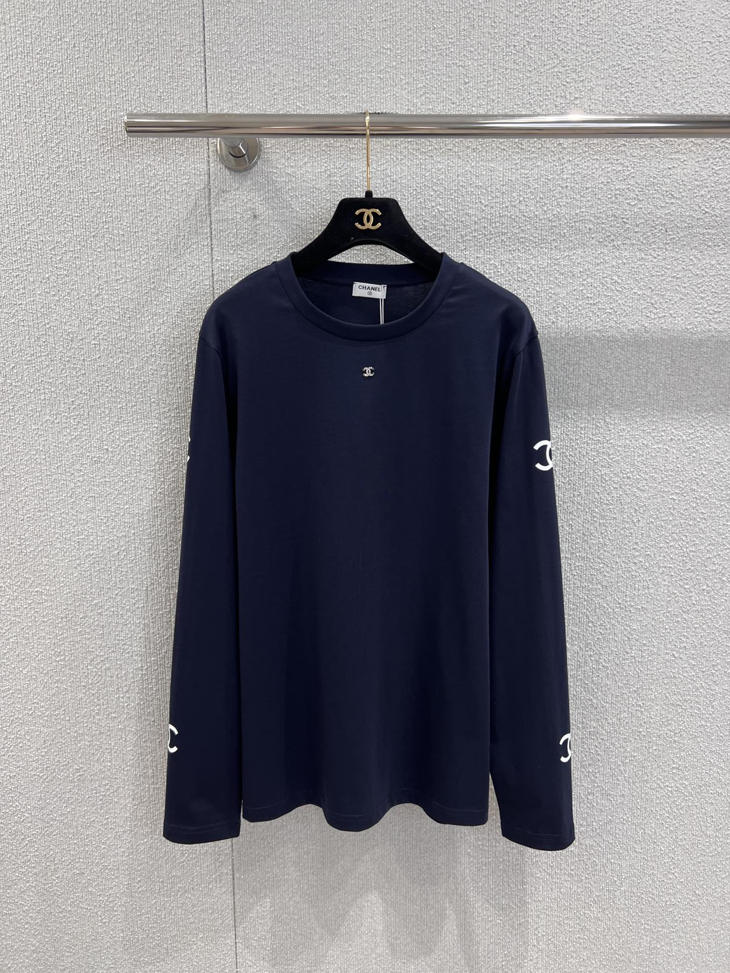 シャネル「Chanel」メタリック ダブルC ロングスリーブ Tシャツ