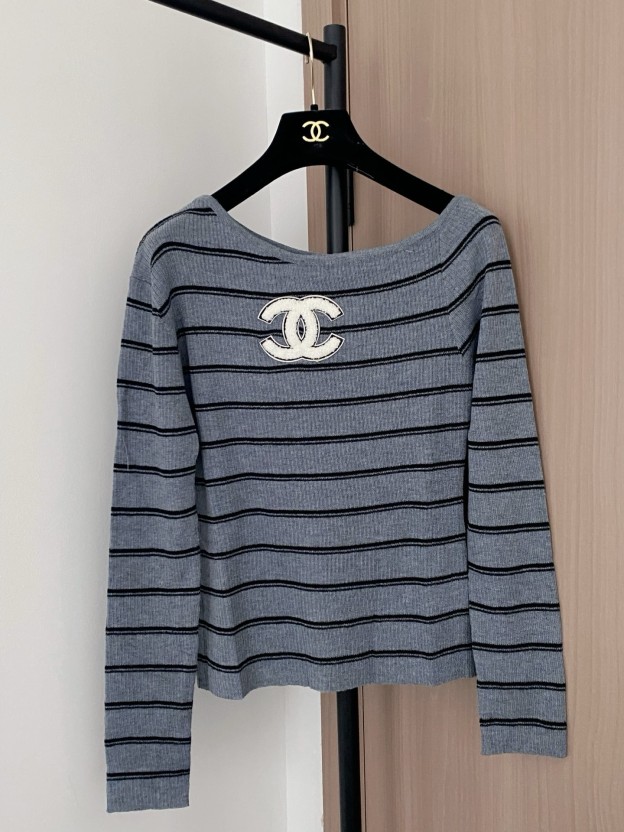 シャネル「Chanel」ロゴ ボタン ニット セーター