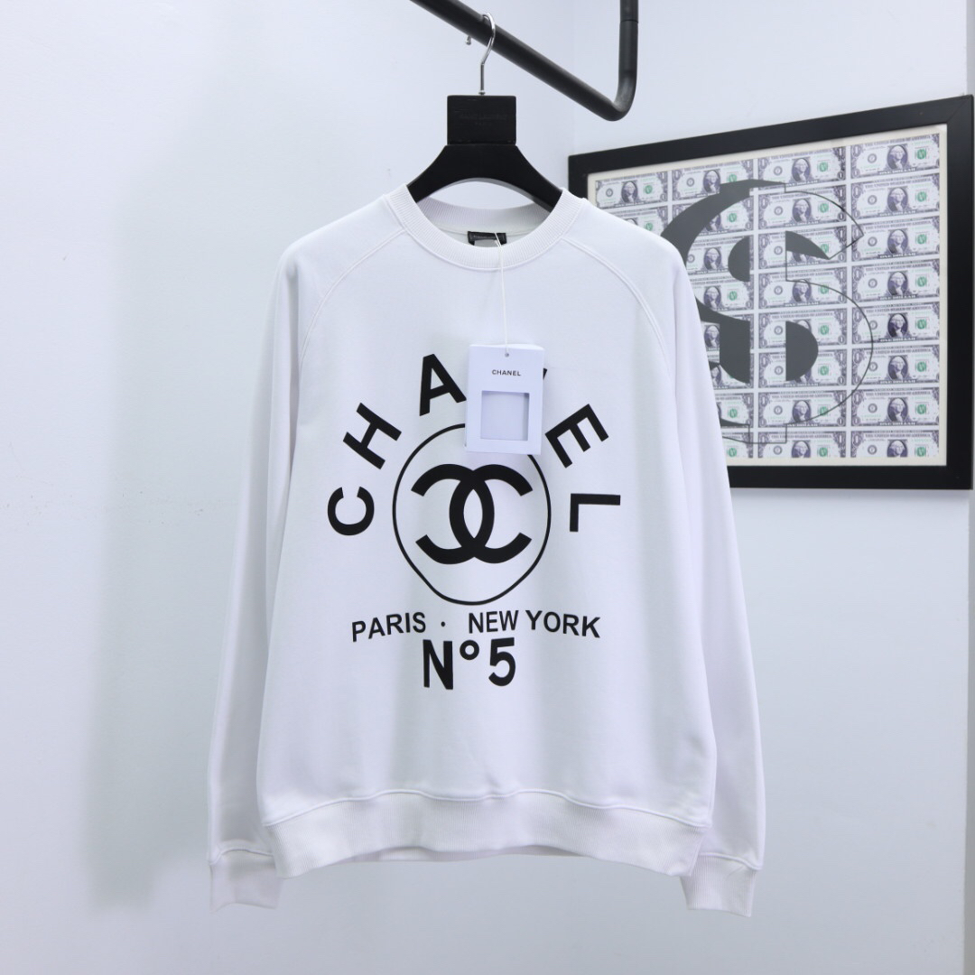 シャネル「Chanel」ダブルC ロゴ スウェットシャツ