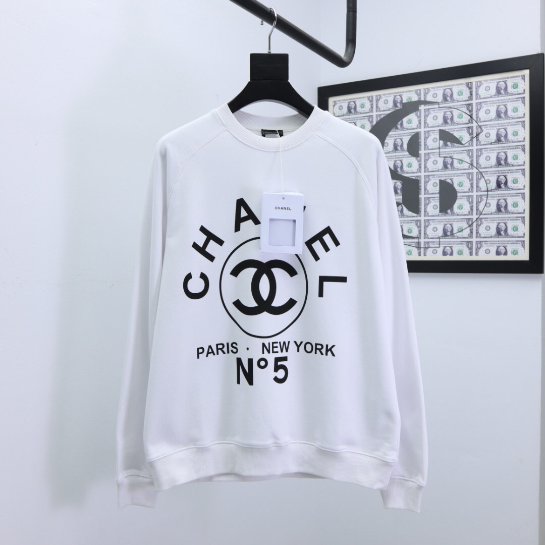 シャネル「Chanel」ダブルC ロゴ スウェットシャツ