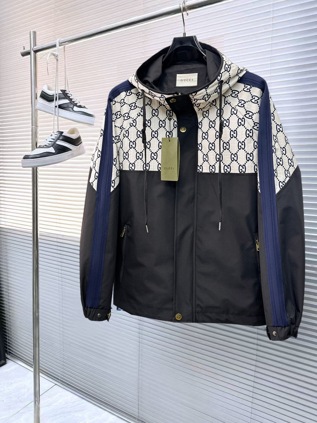 グッチ「Gucci」ショーケース メモリージャケット