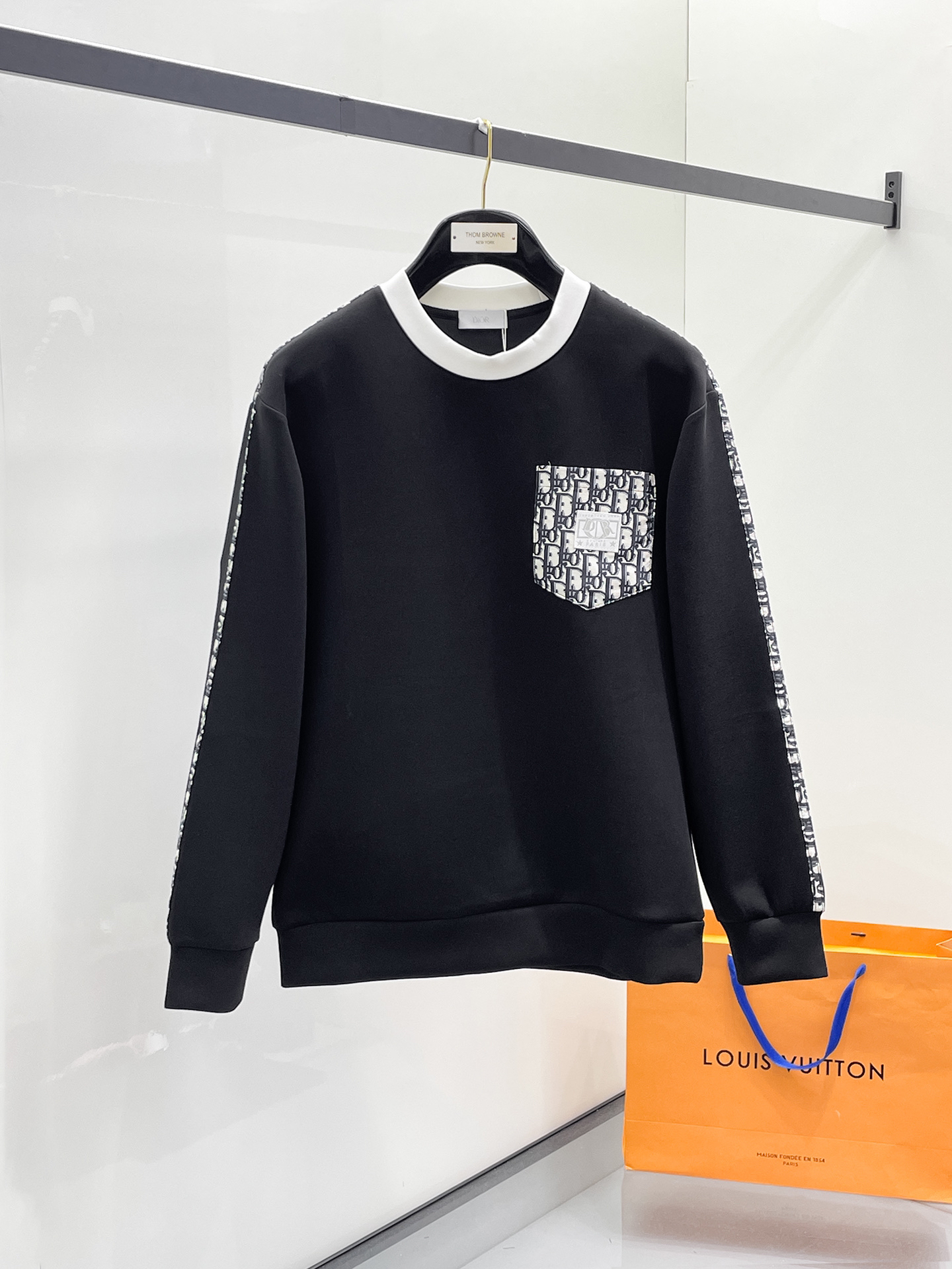 ディオール「Dior」レターロゴ スペースカットソール オーバーサイズ プルーフーディ