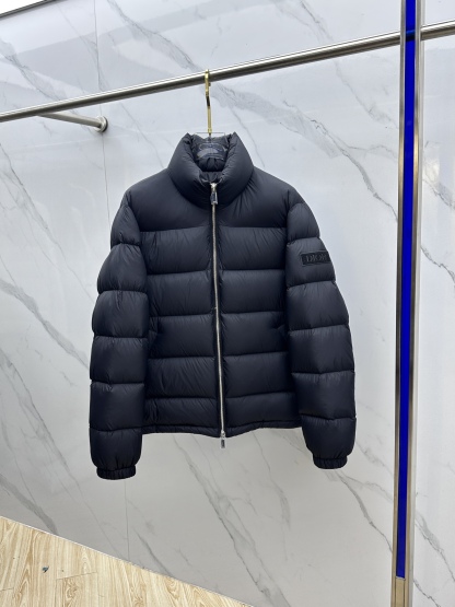 ディオール「Dior」OBLIQUE テクニカル ダウン ジャケット