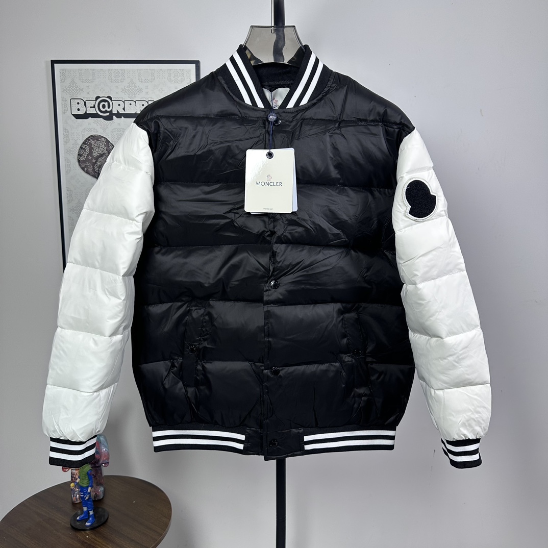 モンクレール「Moncler」ビースタン ダウン ブルゾン