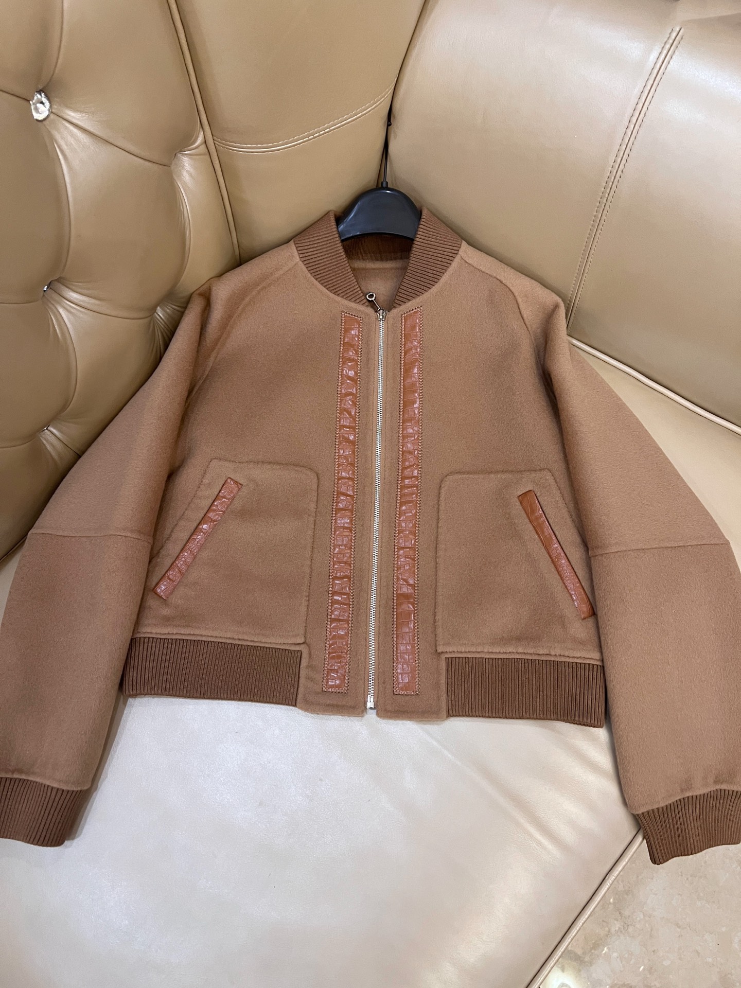 エルメス「Hermès」ダブルフェイス カシミヤ ベースボール ジャケット