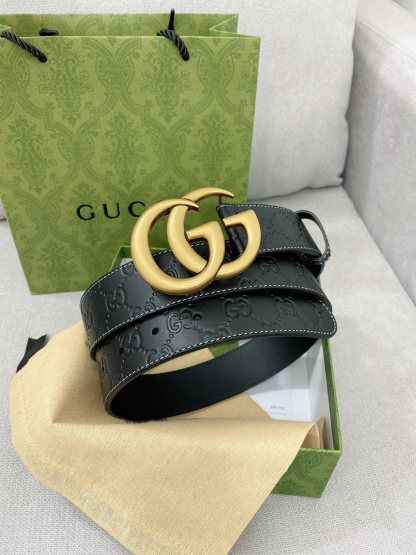グッチ「Gucci」インターロッキングG バックル付き ワイドベルト