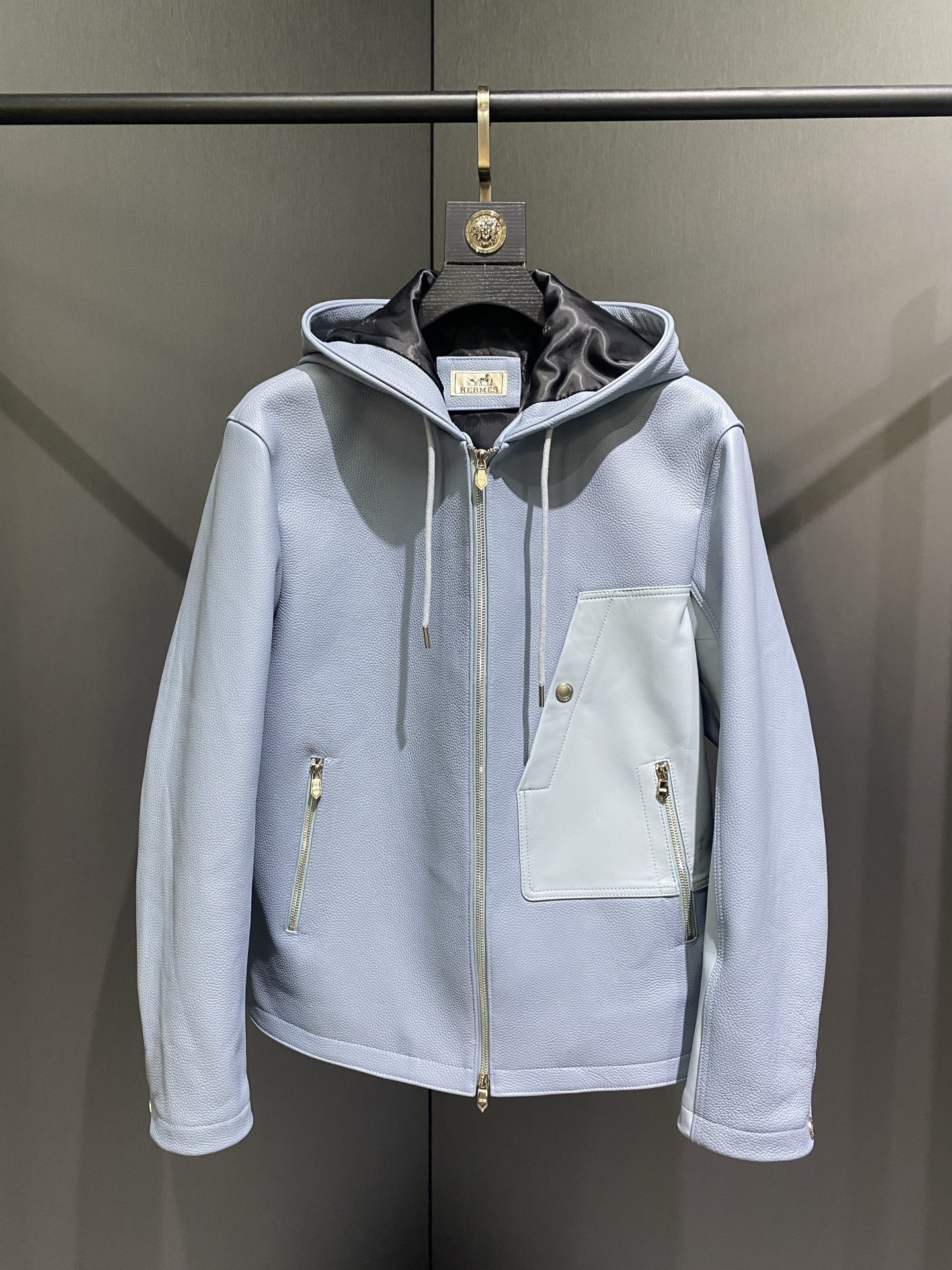 エルメス「Hermès」トップレザー フーデッド ジャケット