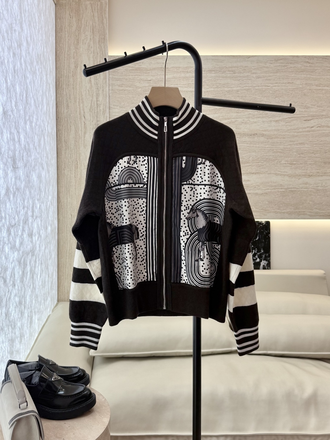 エルメス「Hermès」ウール カーディガン