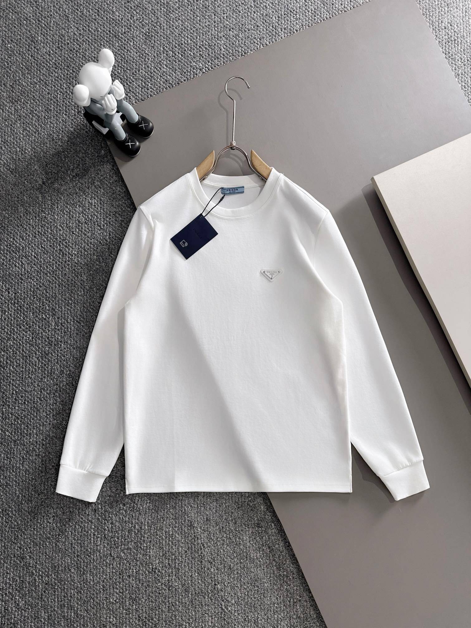 プラダ「Prada」ハイデンシティ モダール スウェットシャツ