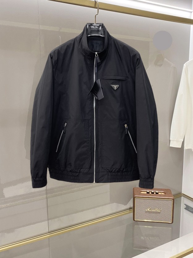 プラダ「Prada」オートン/ウィンター ジャケット