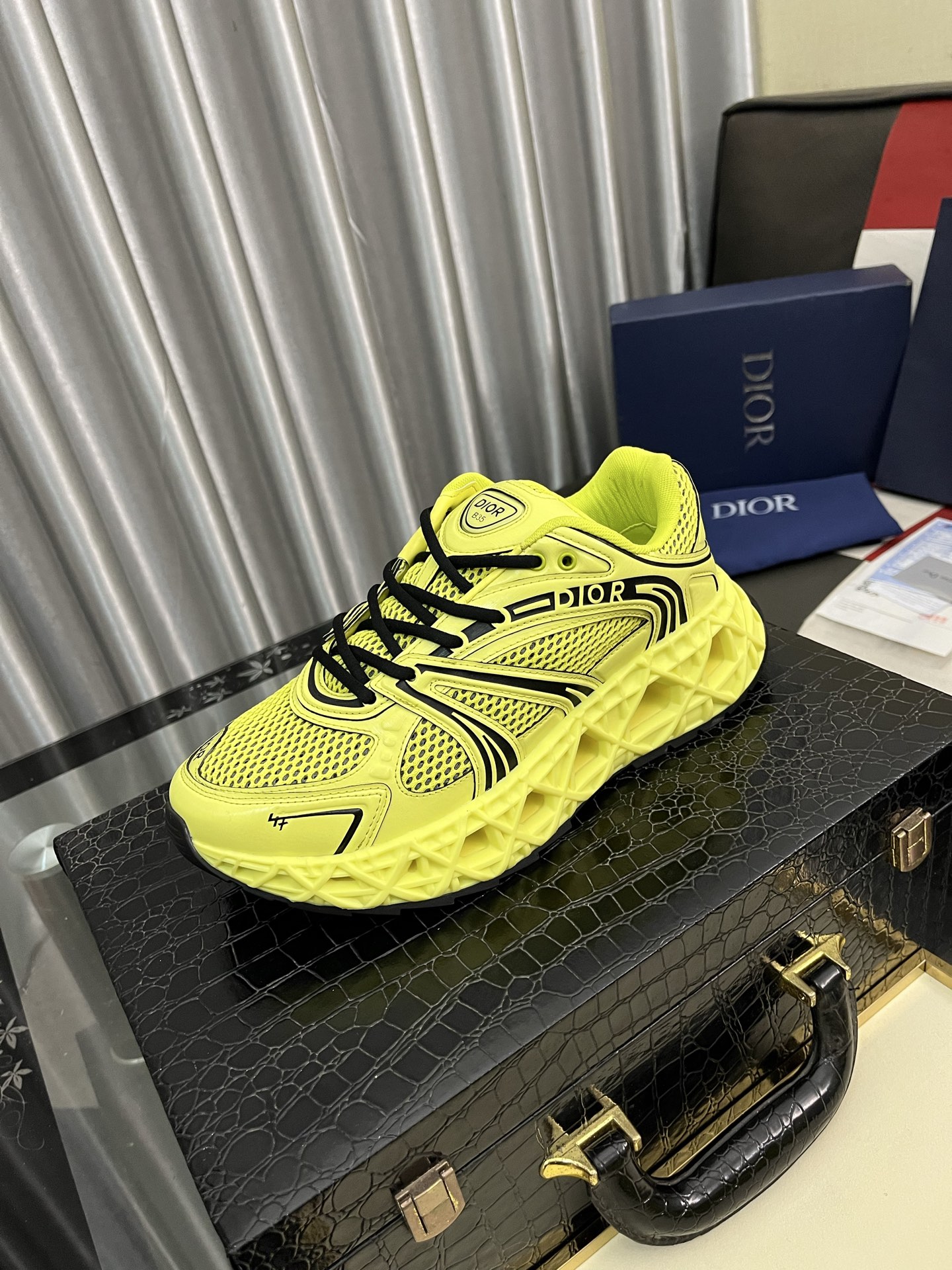 ディオール「Dior」Walk'n'Dior スニーカー 厚底スニーカー