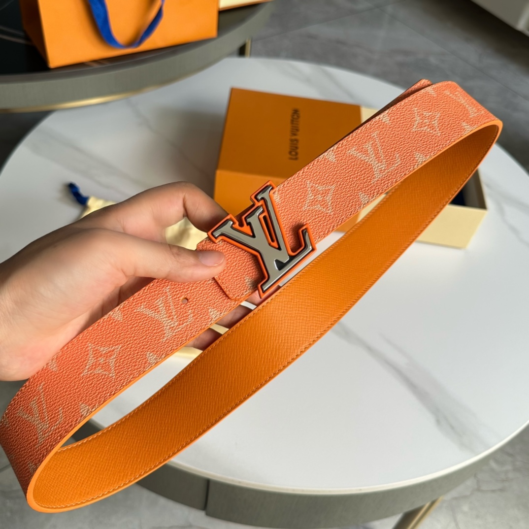 ルイ・ヴィトン「Louis Vuitton」ベルト･LV イニシャル 40MM リバーシブル