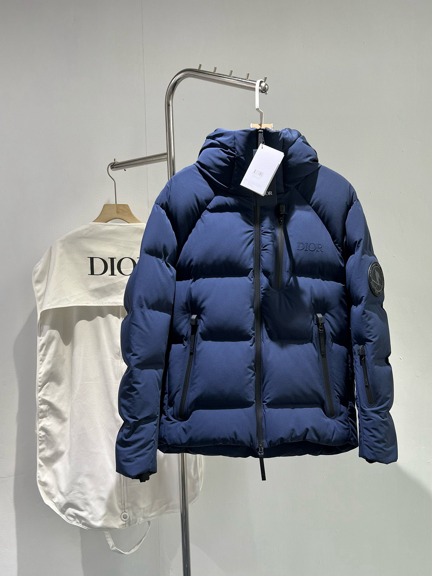 ディオール「Dior」スタンドカラー ジャカード キルト ダウン ジャケット