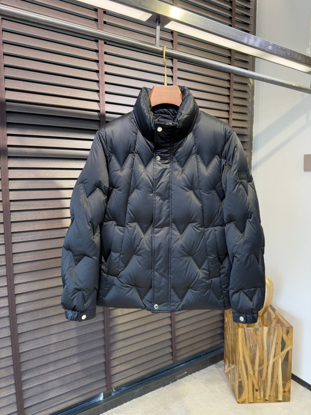 ディオール「Dior」STORM COLLAR ダウンジャケット