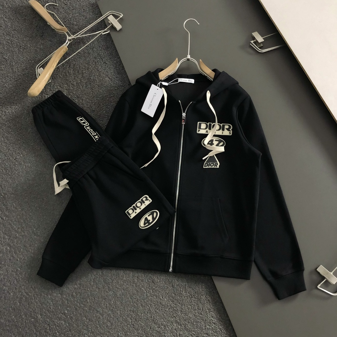 ディオール「Dior」エンブレム ジップアップ セットアップ