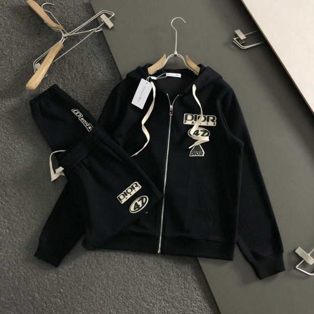 ディオール「Dior」エンブレム ジップアップ セットアップ