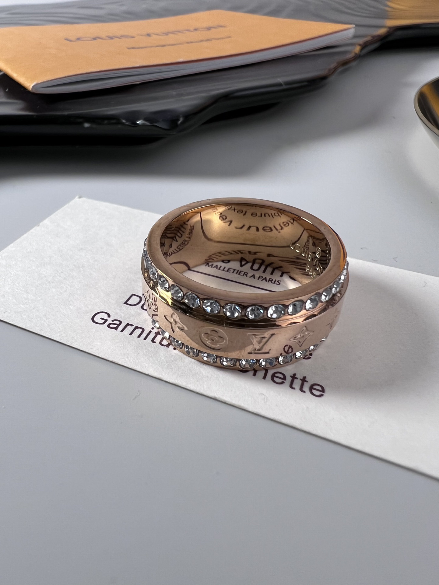 ルイ・ヴィトン「Louis Vuitton」Diamonds Pavé Solitaire リング