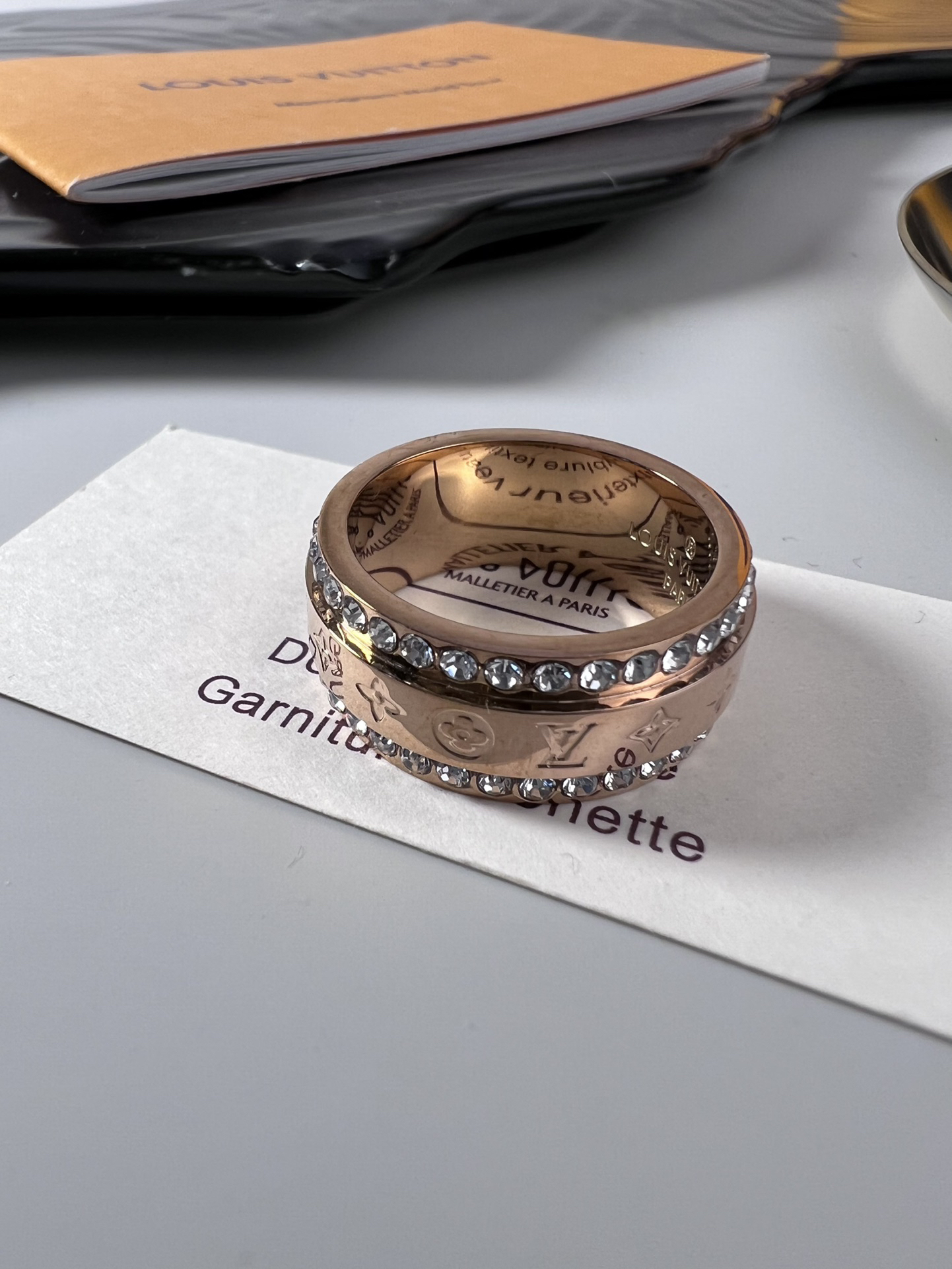 ルイ・ヴィトン「Louis Vuitton」Diamonds Pavé Solitaire リング